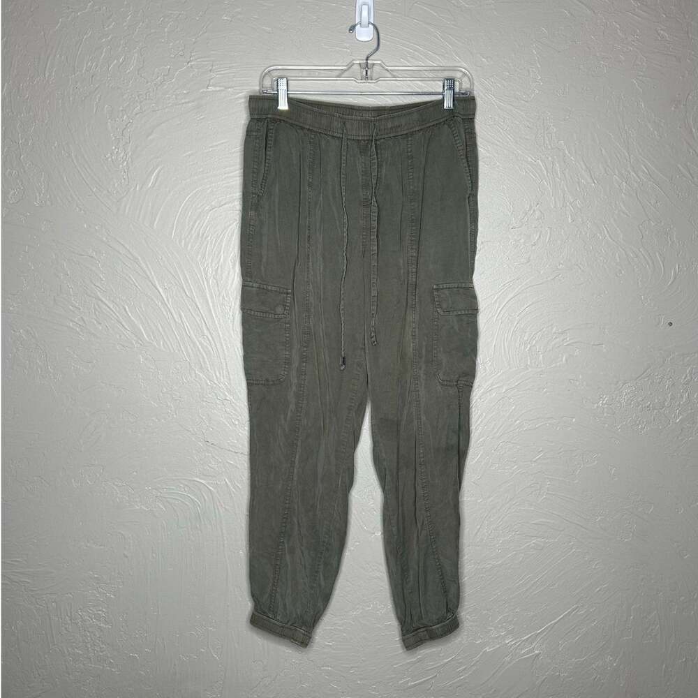 Mossimo Women's Green Cargo Joggers - Size M